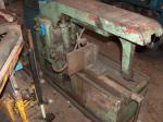 beugelzaagmachine 